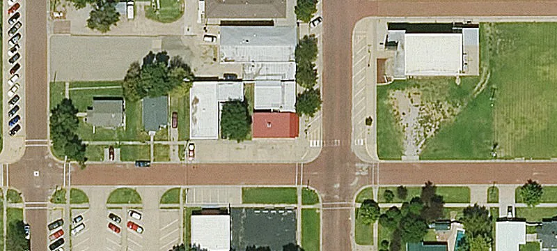 300 Main St