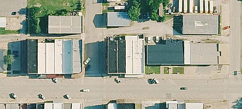 126 4th Ave