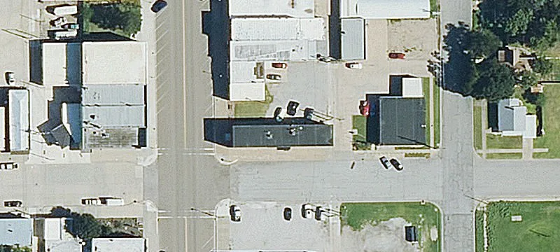 802 Main St