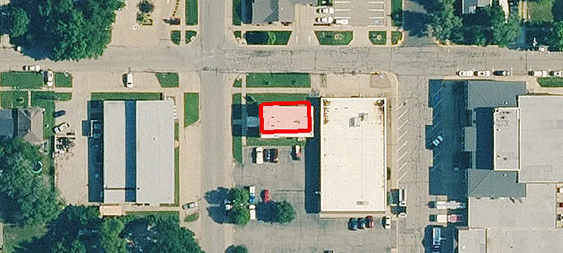 421 Cedar St
