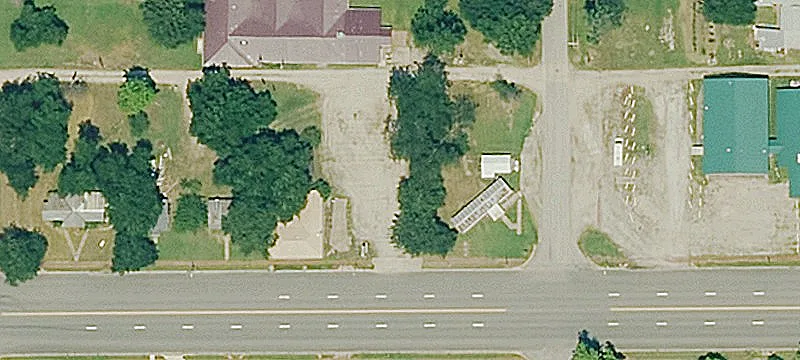 811 Maple St