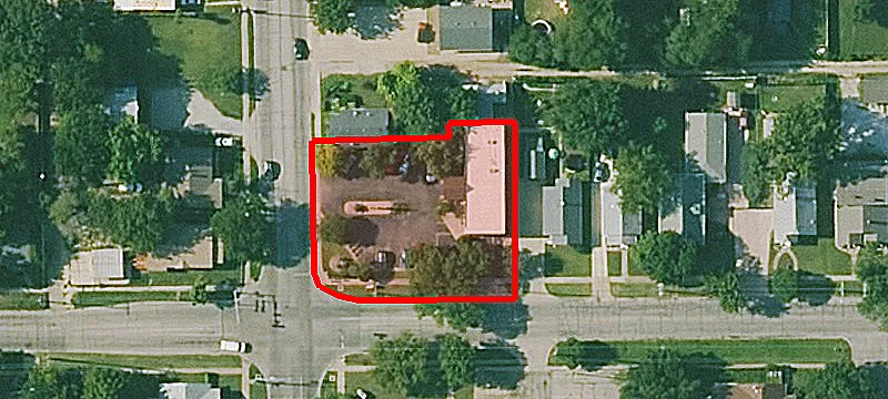 300 Meridian Ave