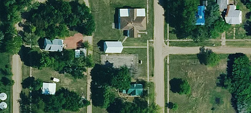 300 Main St