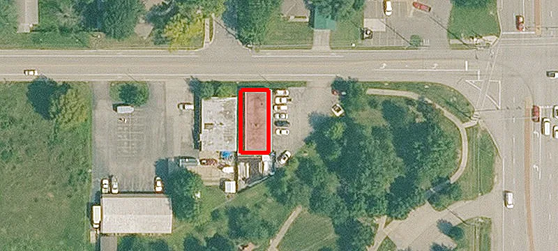 305 Dennis Ave