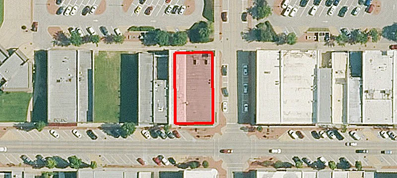 1801 Main St