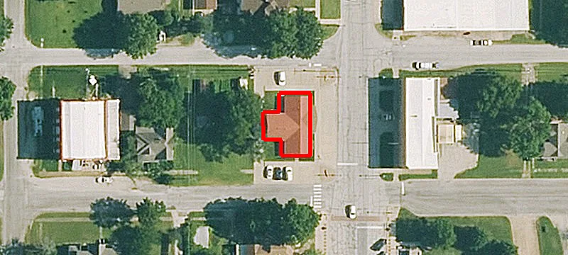 101 Main St