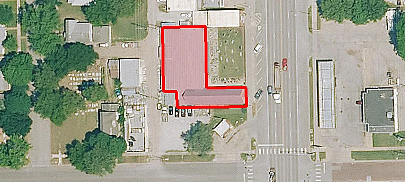 1317 Main St