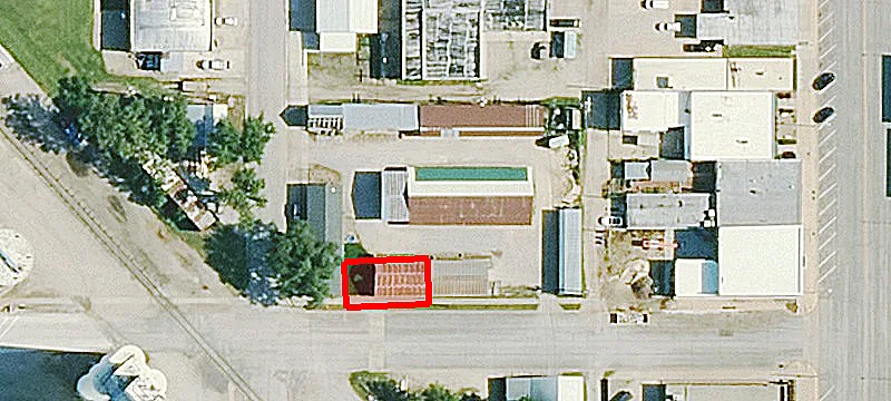 118 Randall Ave
