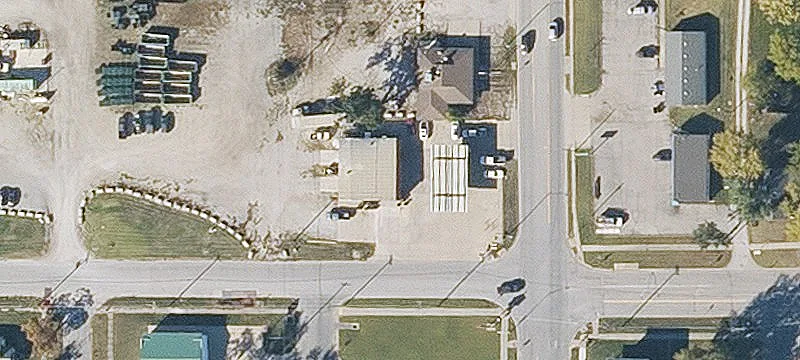 1002 Main St