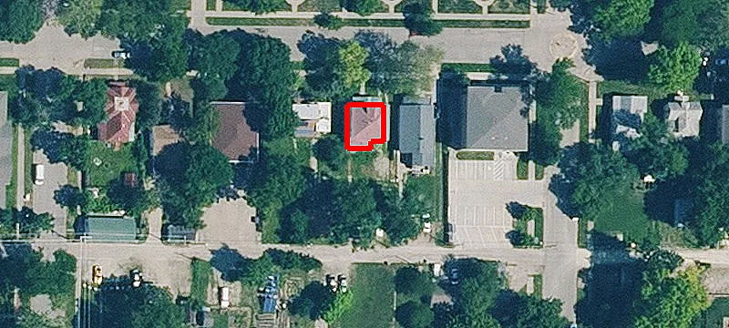 813 Moro St