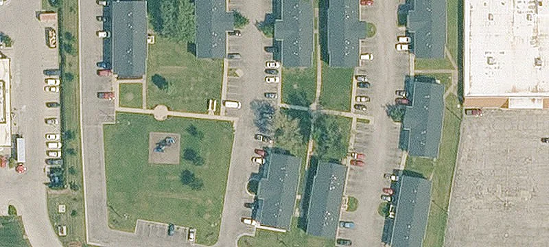 1020 Dennis Ct