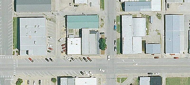 324 Main St