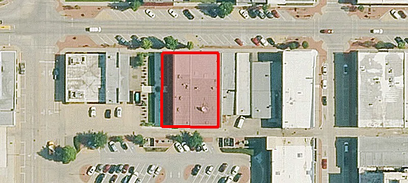 1814 Main St