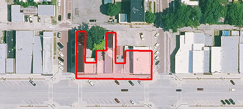 220 Main St
