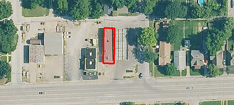 2901 Main St