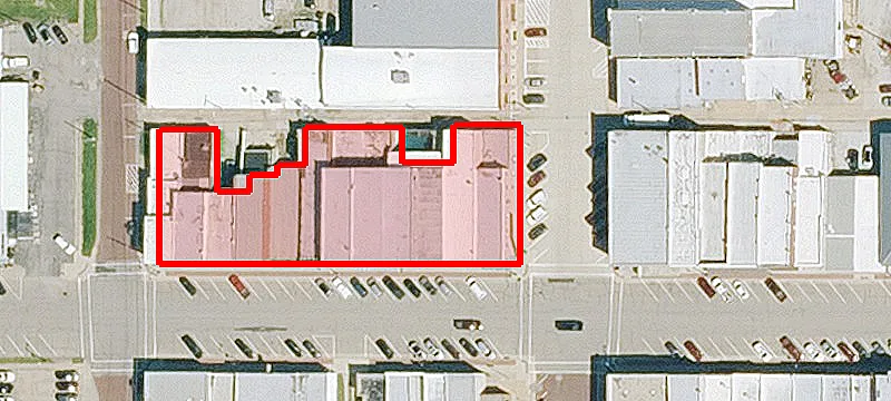 1006 Main St