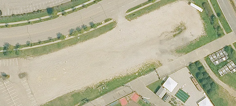 1824 Vlg W Pkwy