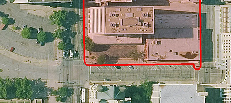 124 Main St