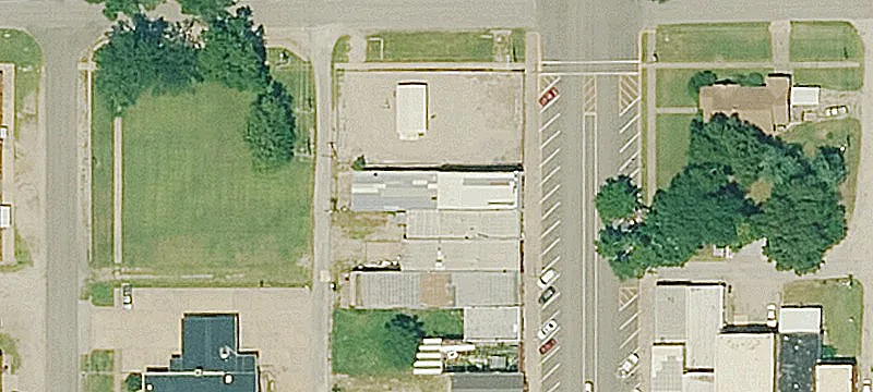 307 Commercial St