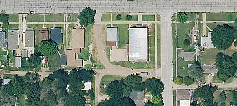 631 3rd Ave