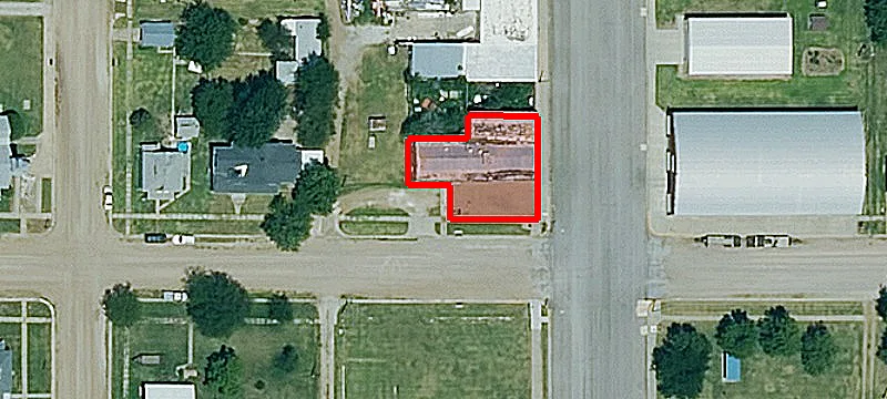 100 Main St