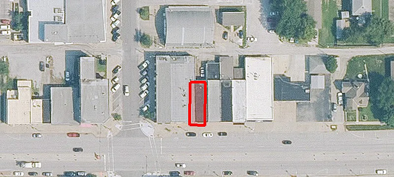206 Main St