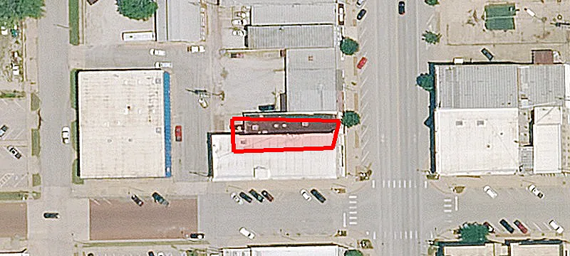 719 Main St