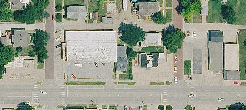 1106 Ctr St