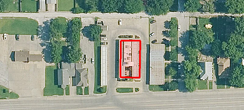 3113 Main St