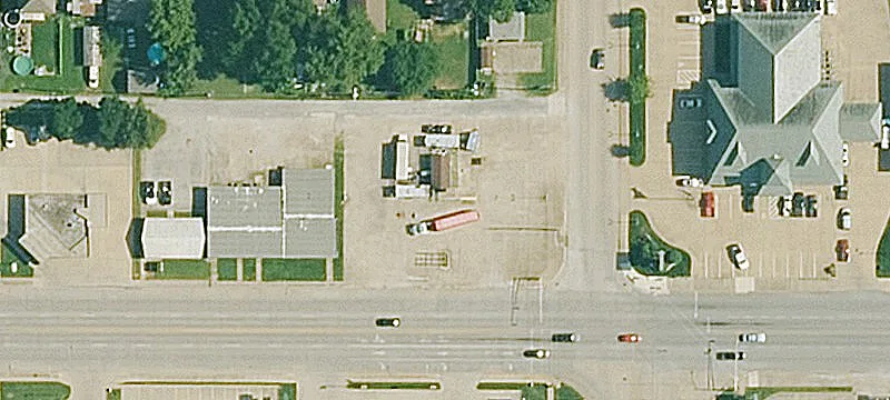 2207 Main St