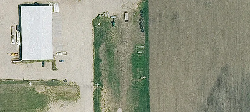 100 Hwy 16
