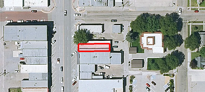 406 Main St
