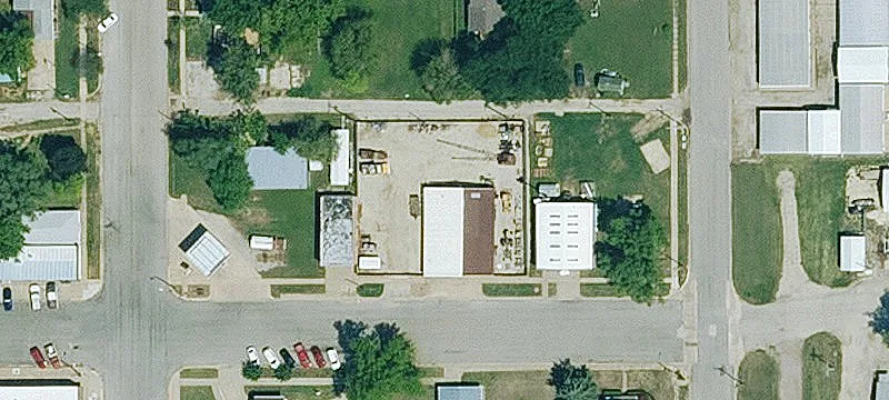 132 Main St