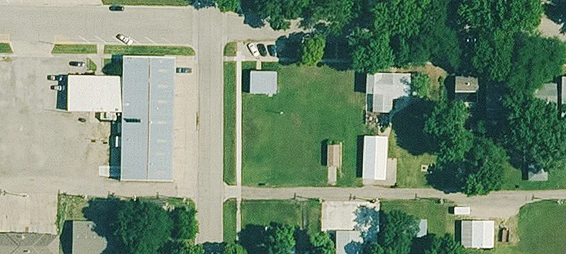 702 Lincoln Ave