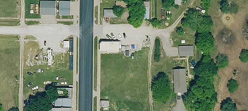 319 Commercial St
