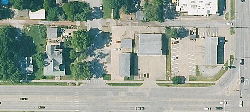 422 Main St