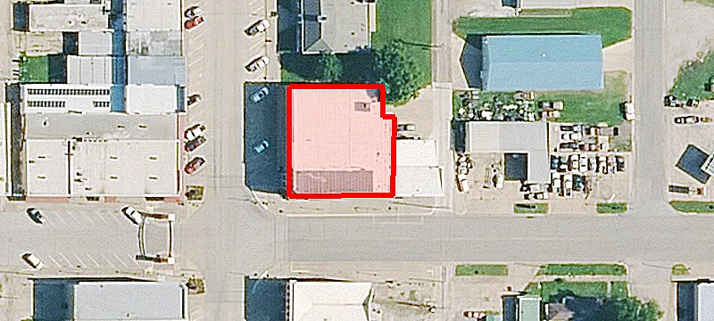 4 Main St