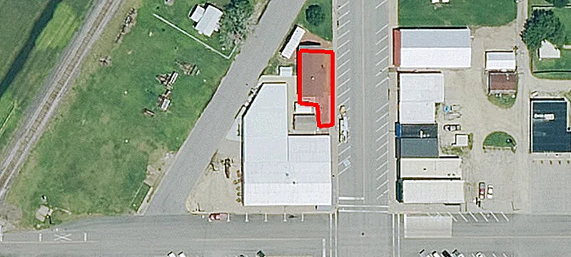 101 Main St