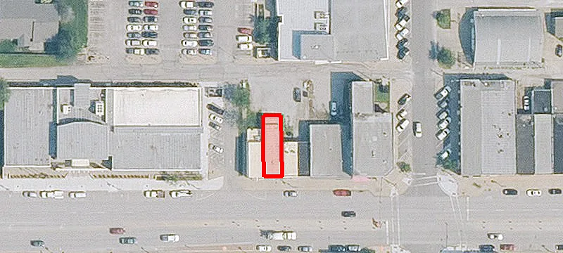 132 Main St