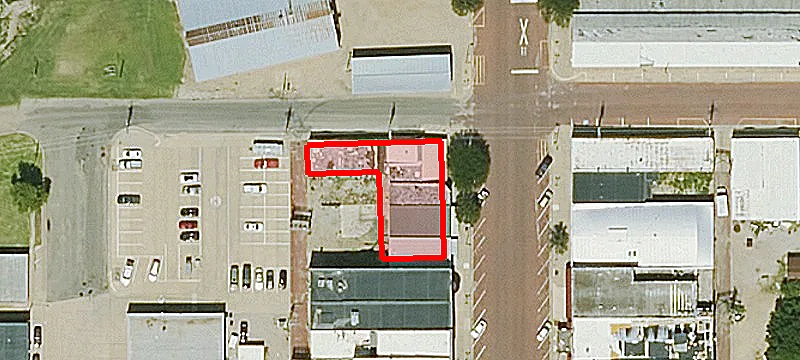 832 Main St