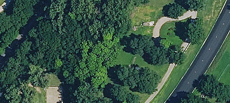 61st S Hwy Hwy