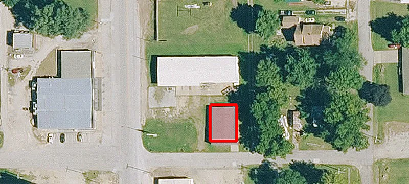 208 Maple St