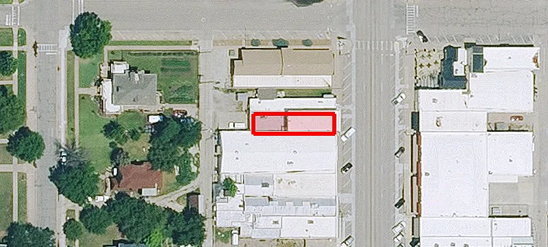206 Main St