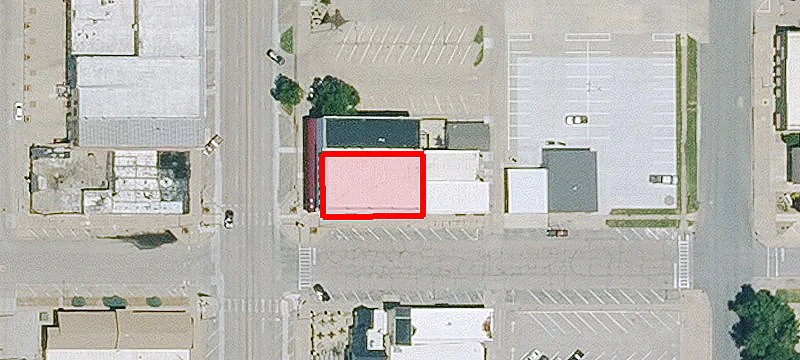 123 Main St