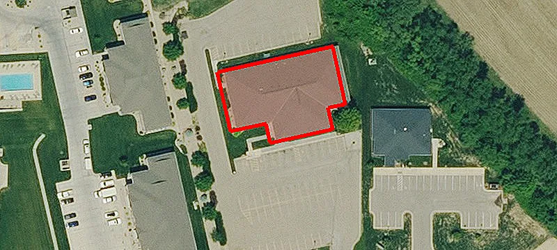1704 Commercial Cir