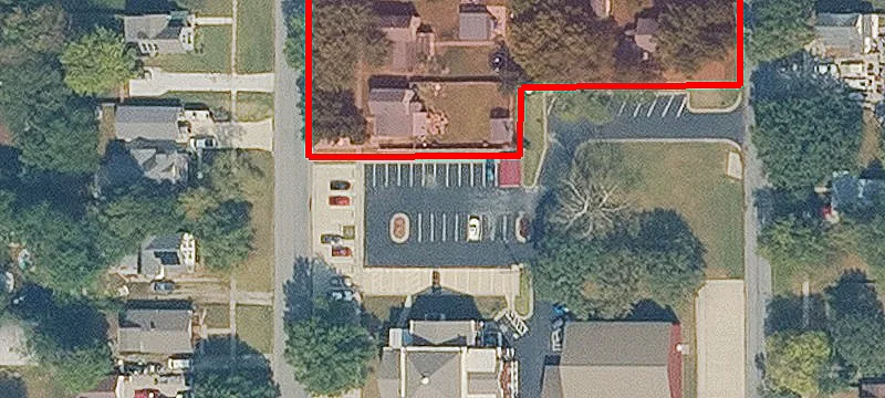 211 Main St
