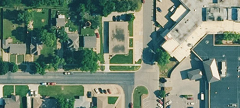 1000 Brown St