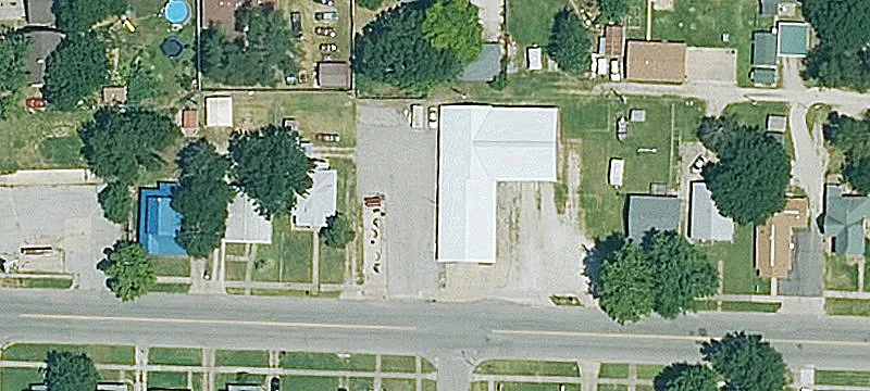 900 Main St
