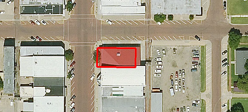 639 Main St