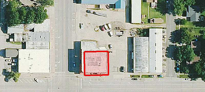 106 Christian Ave